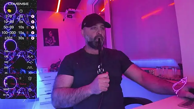 Snapshot of MAGABEAR077 chatting on 03.06.26 MAGABEAR077 online show from 03.06.26