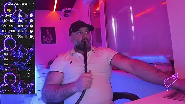 Snapshot of MAGABEAR077 chatting on 03.07.26 MAGABEAR077 online show from 03.07.26