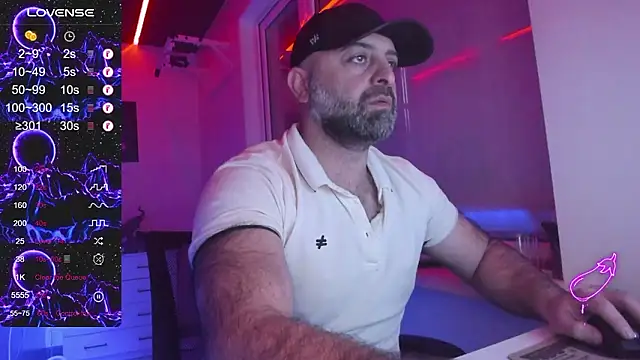 Snapshot of MAGABEAR077 chatting on 03.08.26 MAGABEAR077 online show from 03.08.26