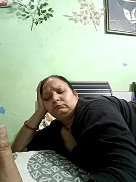 Kavya kapoor online show from 02.17.25