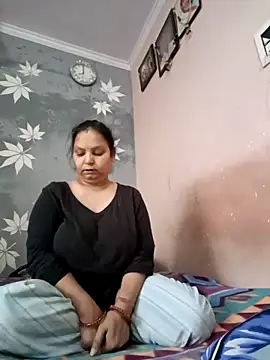 Kavya kapoor online show from 02.18.25