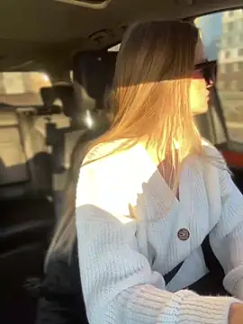 Devill Angel  online show from 12.13.24