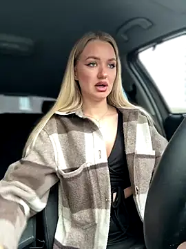 Devill Angel  online show from 10.23.25