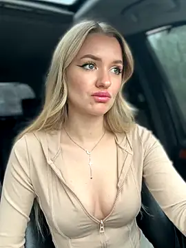 Devill Angel  online show from 11.05.25