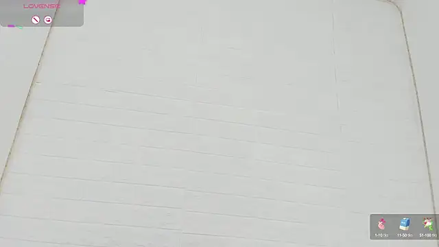 Snapshot of nathally_roses chatting on 02.06.25 nathally roses online show from 02.06.25