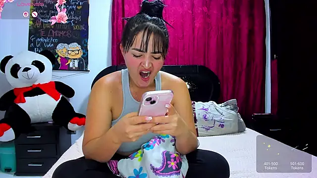 Ari And Abdie online show from 02.19.25