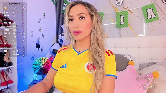 EmilyLeah  online show from 06.17.26