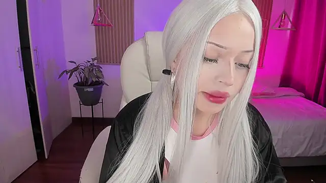 Kendall Bunnyy online show from 12.14.25