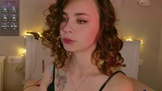 Pink SeaGul online show from 09.22.25