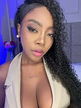 Lola King online show from 03.28.26