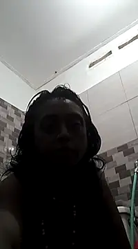 Snapshot of mamakarma1403 chatting on 02.25.25 mamakarma1403 online show from 02.25.25