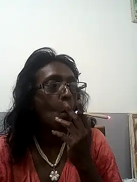 Snapshot of mamakarma1403 chatting on 02.27.25 mamakarma1403 online show from 02.27.25