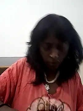 Snapshot of mamakarma1403 chatting on 02.28.25 mamakarma1403 online show from 02.28.25