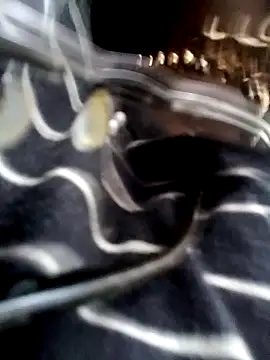 Snapshot of mamakarma1403 chatting on 03.03.25 mamakarma1403 online show from 03.03.25