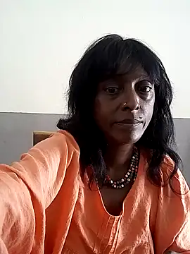 Snapshot of mamakarma1403 chatting on 03.16.25 mamakarma1403 online show from 03.16.25