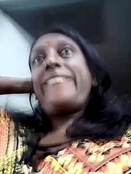 Snapshot of mamakarma1403 chatting on 10.16.25 mamakarma1403 online show from 10.16.25