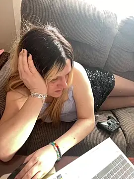 Snapshot of PuckBunny17 chatting on 01.15.25 PuckBunny17 online show from 01.15.25