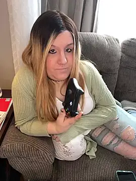 Snapshot of PuckBunny17 chatting on 01.16.25 PuckBunny17 online show from 01.16.25