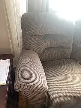 Snapshot of PuckBunny17 chatting on 02.04.25 PuckBunny17 online show from 02.04.25