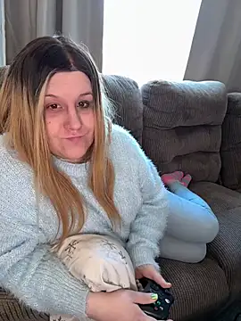 Snapshot of PuckBunny17 chatting on 03.07.25 PuckBunny17 online show from 03.07.25