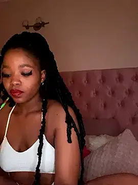 ItsLeyaa online show from 12.01.24