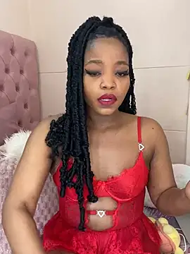 ItsLeyaa online show from 12.05.24