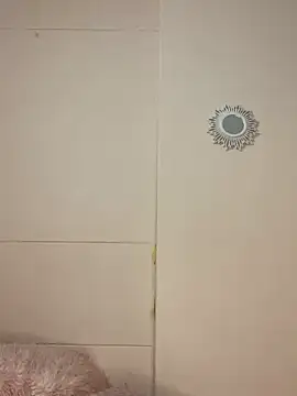 ItsLeyaa online show from 03.21.25