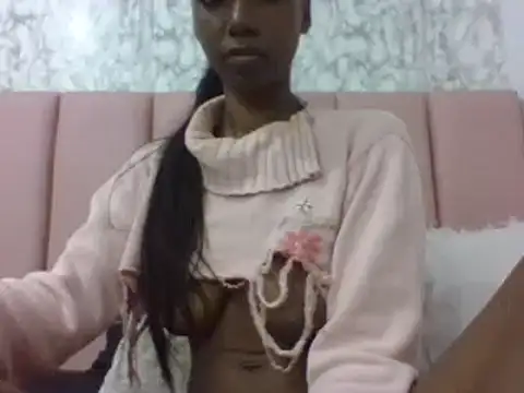 kyliemarquez online show from 01.15.25