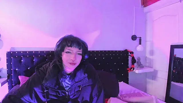 Ghosty Doll online show from 11.10.25