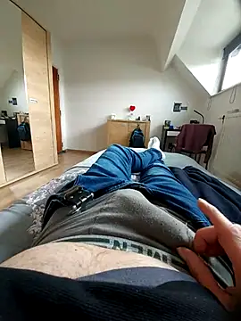 pascalino100 online show from 03.15.25