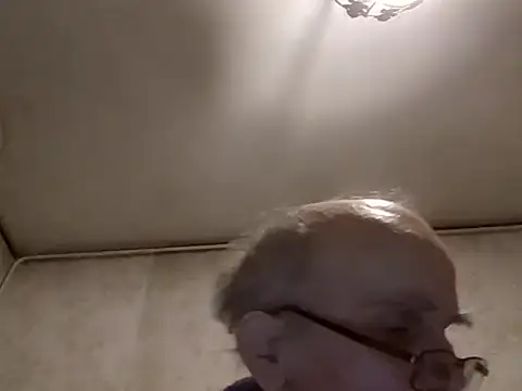 mariusica1xh online show from 10.31.25