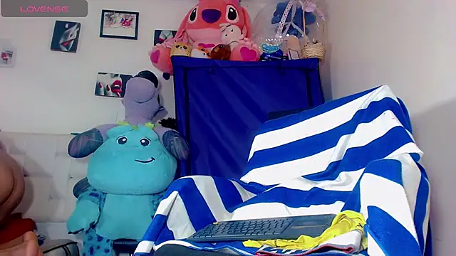 nicol gill  online show from 01.17.25