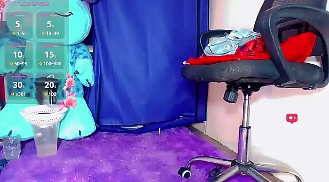 nicol gill  online show from 01.28.25