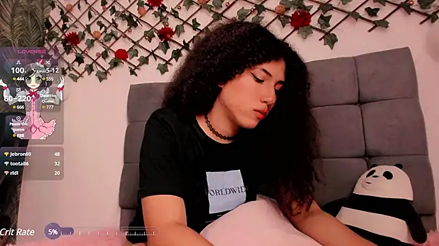 Snapshot of Lilith_Miller21 chatting on 02.01.25 Lilith Miller21 online show from 02.01.25