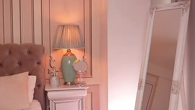 MayaVixxen online show from 02.12.25