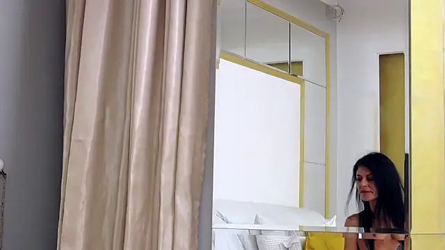 RosalieNorman online show from 01.01.25