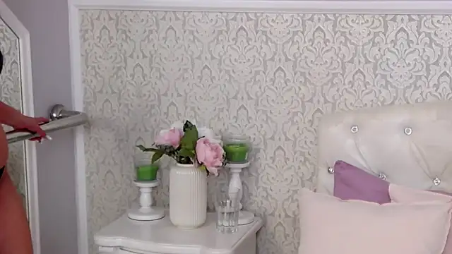 RosalieNorman online show from 01.08.25