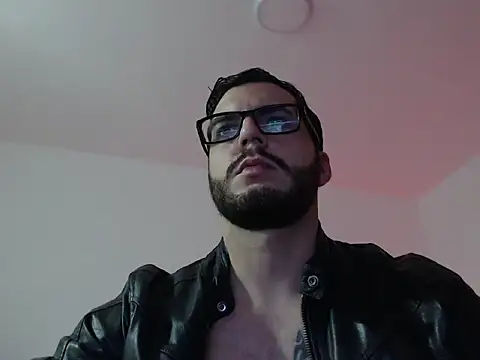 thomas gun online show from 11.05.25