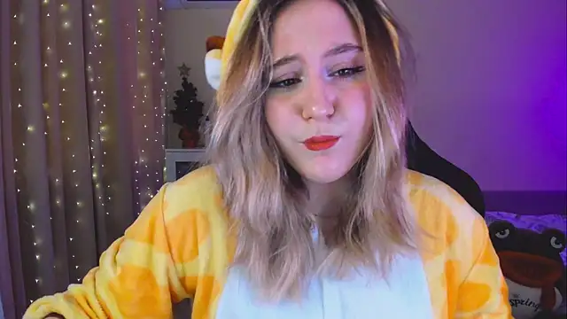 Snapshot of Diana_Flower chatting on 01.26.25 Diana Flower online show from 01.26.25
