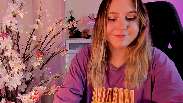 Snapshot of Diana_Flower chatting on 03.21.25 Diana Flower online show from 03.21.25