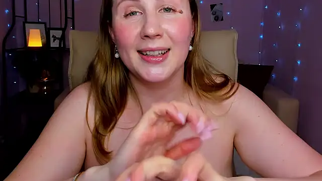 Helens love online show from 03.13.25