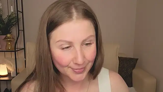 Snapshot of Helens_love chatting on 06.25.26 Helens love online show from 06.25.26