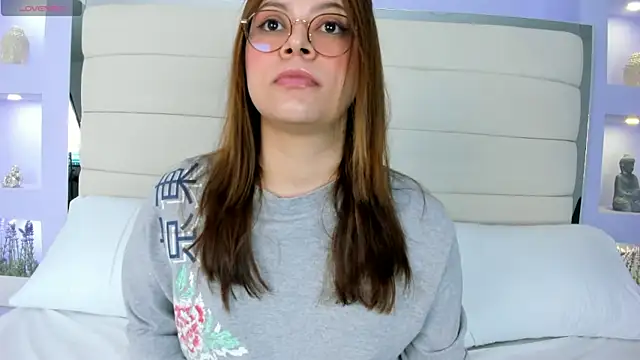 Lanna18 online show from 01.16.25