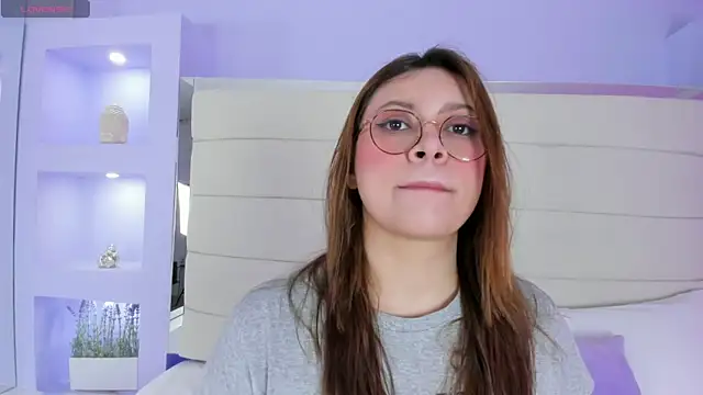 Lanna18 online show from 01.22.25