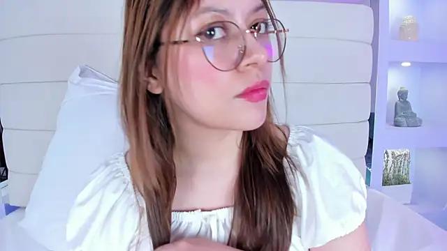 Lanna18 online show from 01.28.25