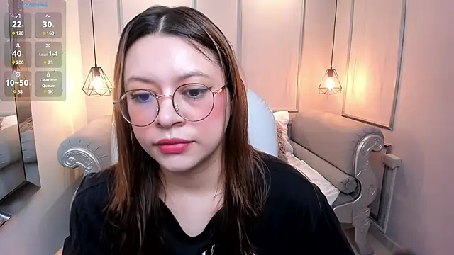 Lanna18 online show from 01.30.25