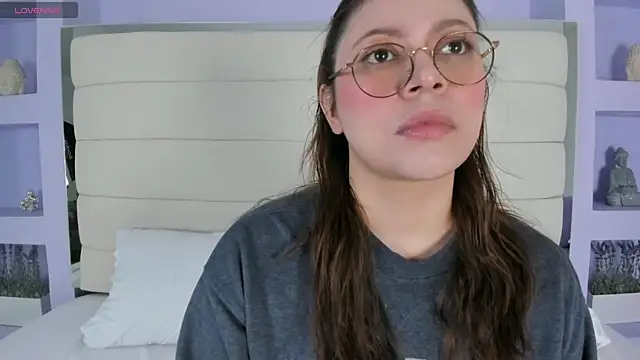 Lanna18 online show from 03.13.25