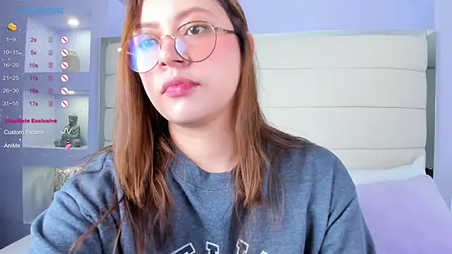 Lanna18 online show from 03.19.25