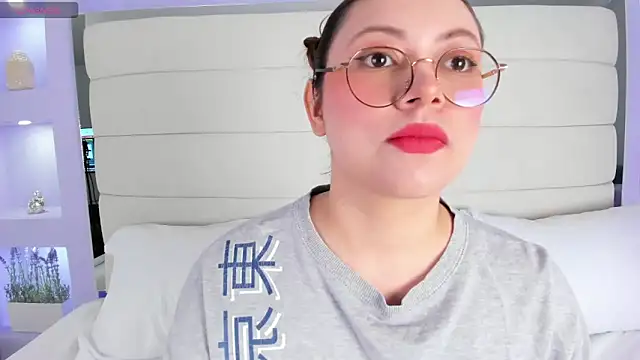 Lanna18 online show from 03.21.25