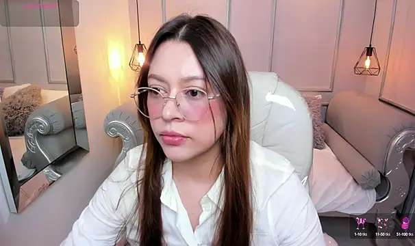 Lanna18 online show from 10.03.25